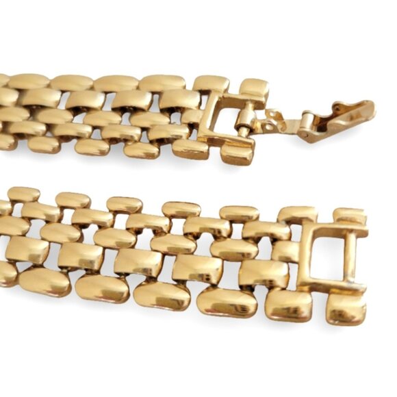 Vintage TRIFARI Art Deco Revival Necklace & Earrings Set - Picture 8 of 9